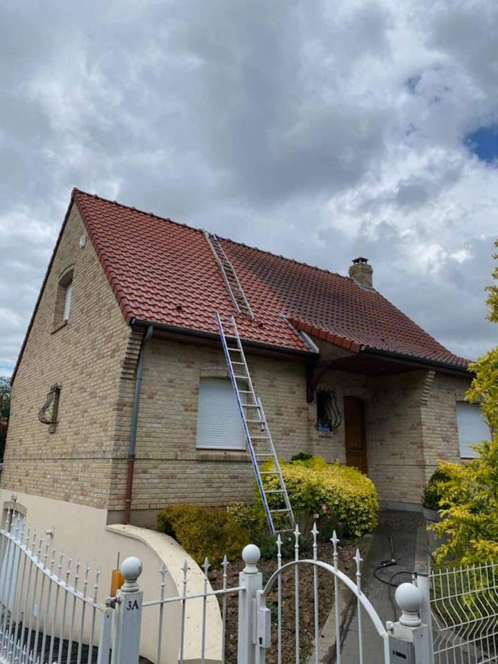 Service de démoussage de toiture à Vermelles